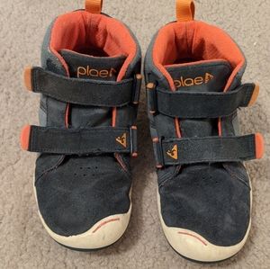 Boys hightop PLAE shoes 12.5